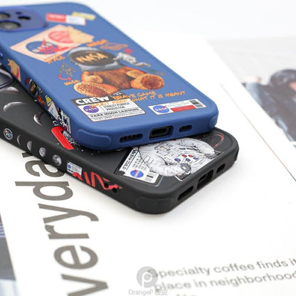 Custodia iPhone con orso astronauta blu