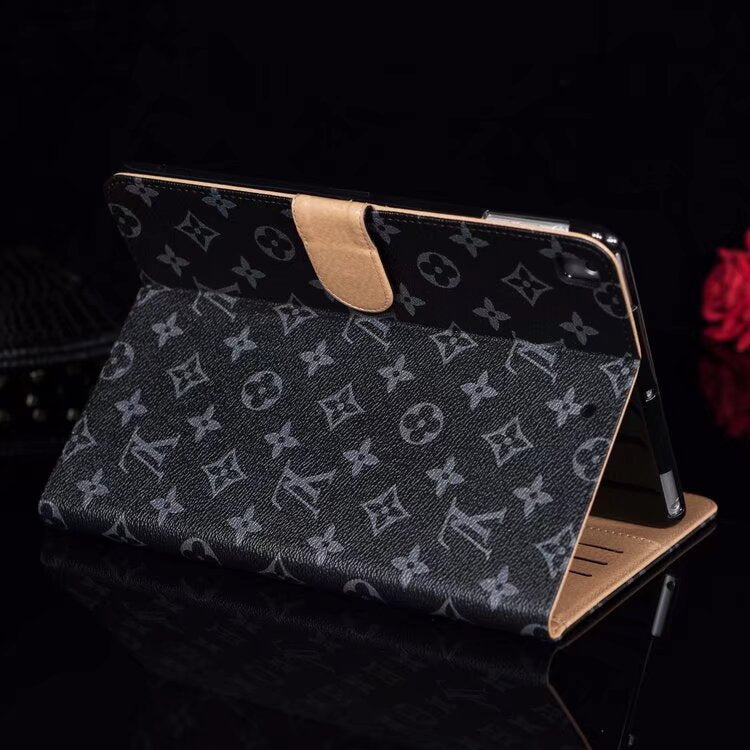 Elegante Monogramm -Leinwand Flip Cover Apple iPad Protective Ledertasche