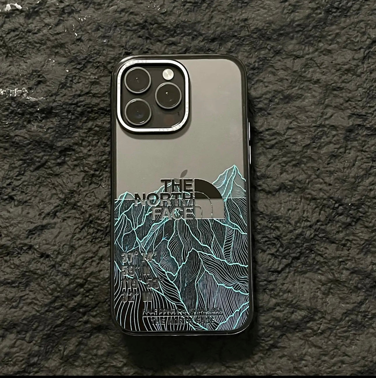 Paris iPhone case | TNF