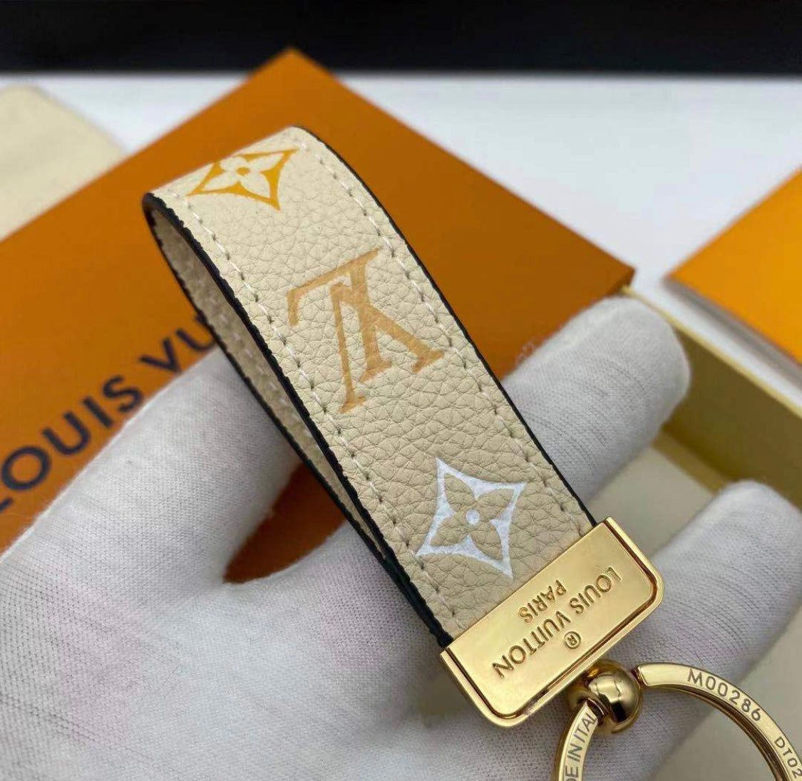 Luxury keychain