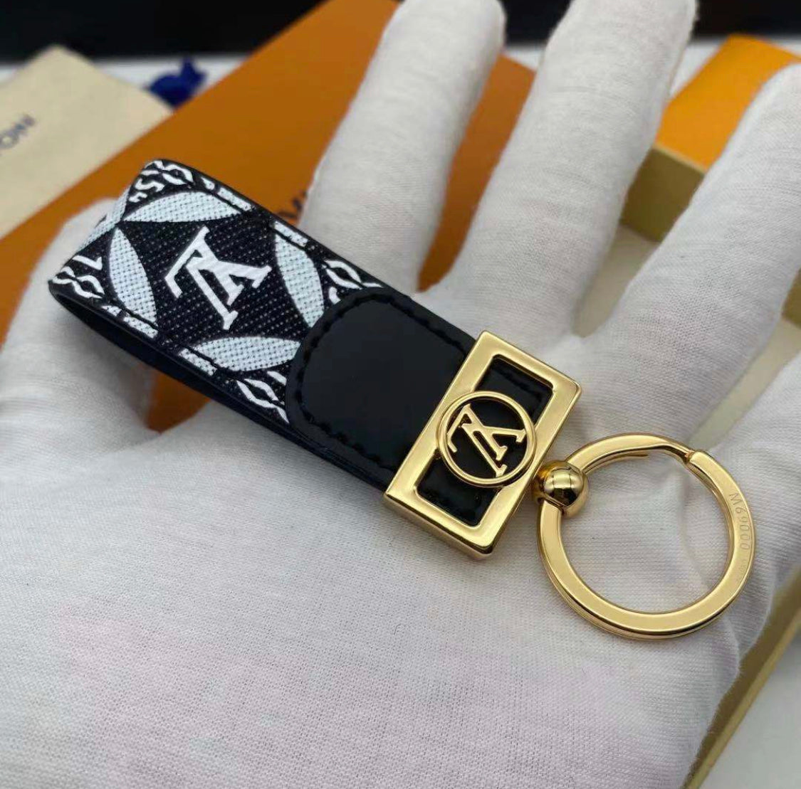 Luxury keychain