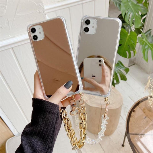 Custodia per iPhone con catena a specchio Fashionista