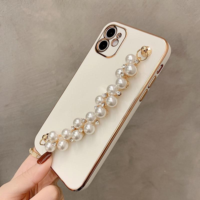 Gloss Pearl Chain iPhone Case